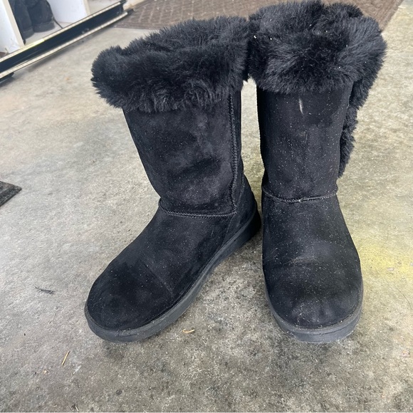 Kohls SO Women's Abigail Round Toe Mid Calf Winter Black Boots - Picture 9 of 10